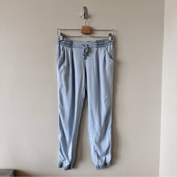 ARITZIA-“TALULA” Los Feliz Light Chambray Summer Joggers (Size:Small) - Picture 2 of 12